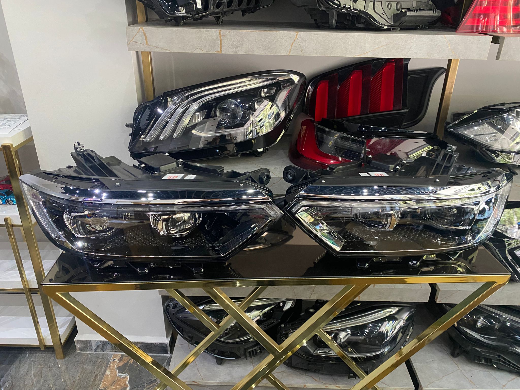 VOLKSWAGEN PASSAT B8 / B8.5 ELEGANCE UYUMLU LED ÖN FAR TAKIMI SAĞ SOL