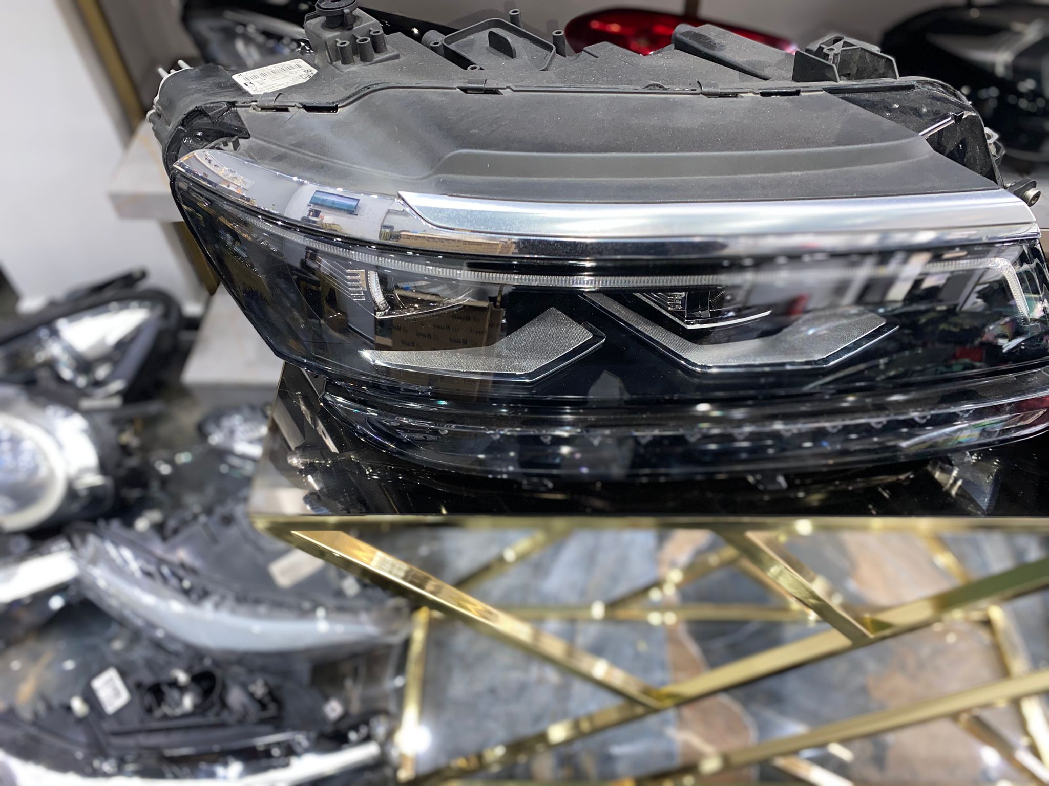VOLKSWAGEN TIGUAN 2017-2020 ORİJİNAL ÖN FAR TAKIMI SAĞ SOL