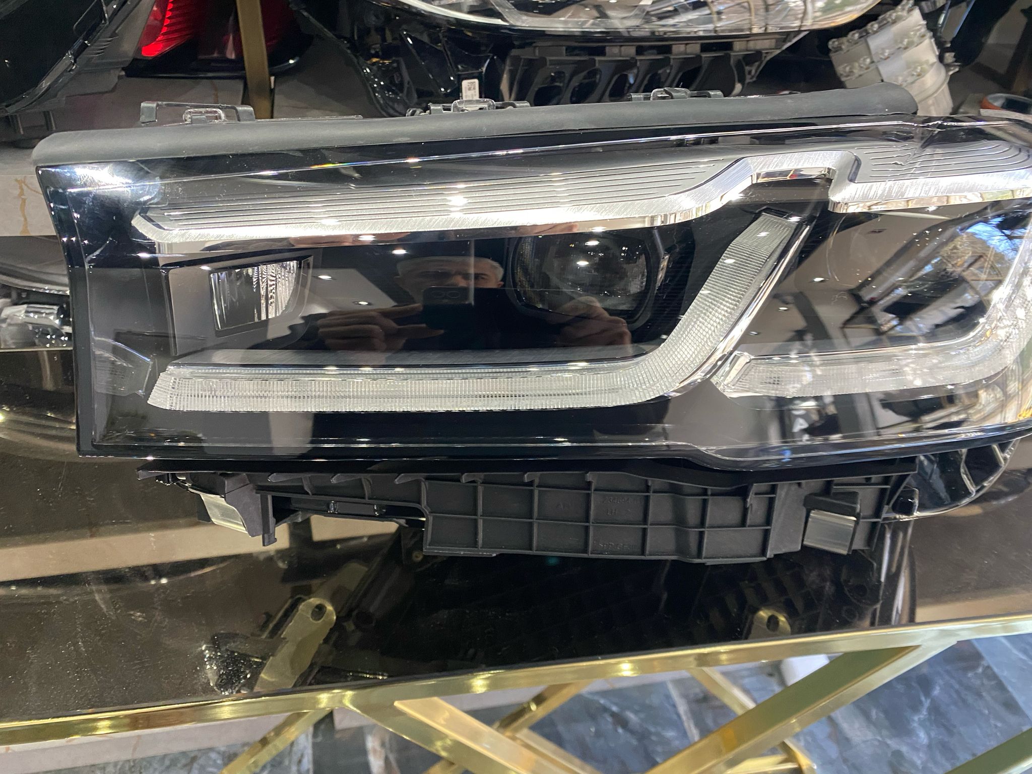BMW G30 LCI ORİJİNAL SOL LED ÖN FAR SIFIR