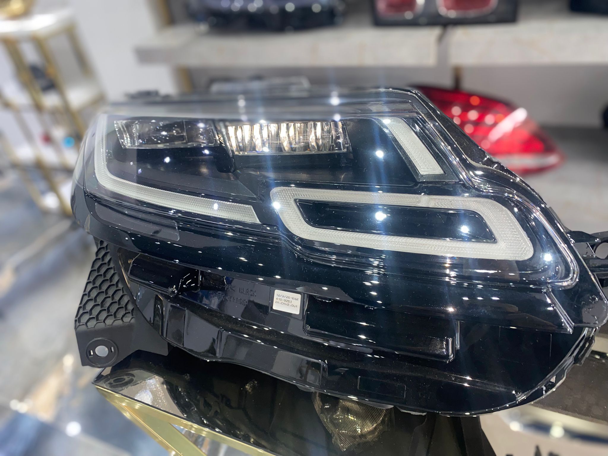 RANGE ROVER VELAR ORİJİNAL SAĞ–SOL FAR MID MODEL