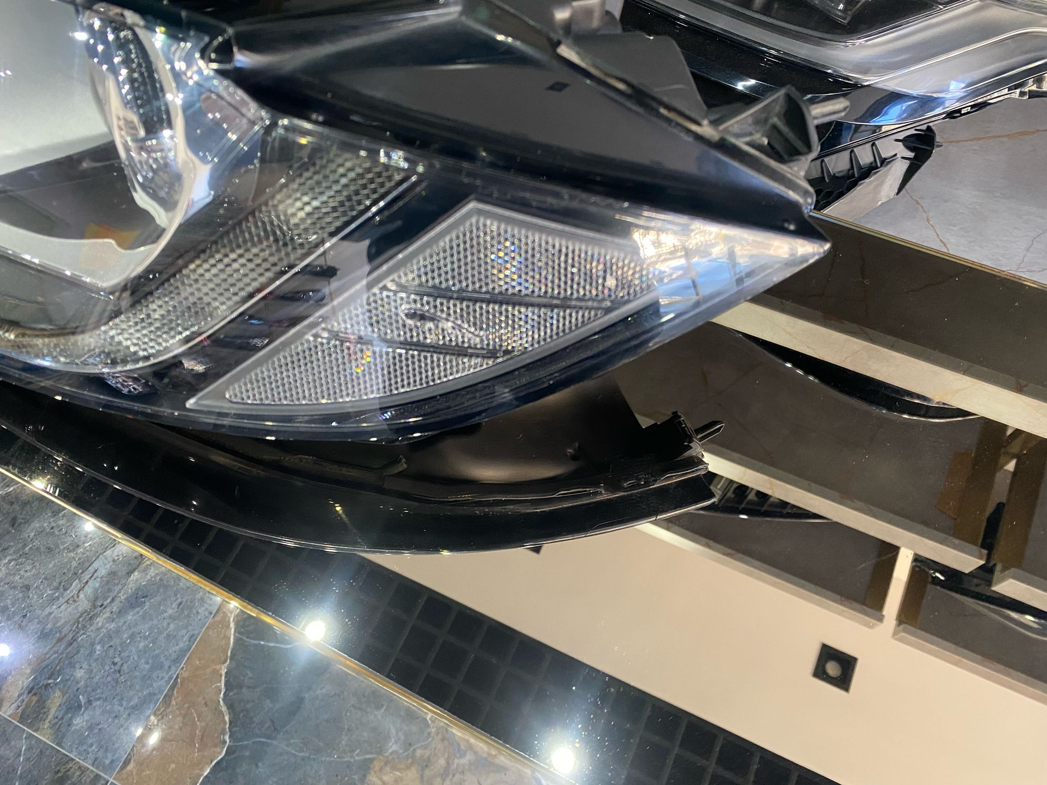 JAGUAR XF 2014–2019 SOL FAR ORİJİNAL SÖKME HATASIZ