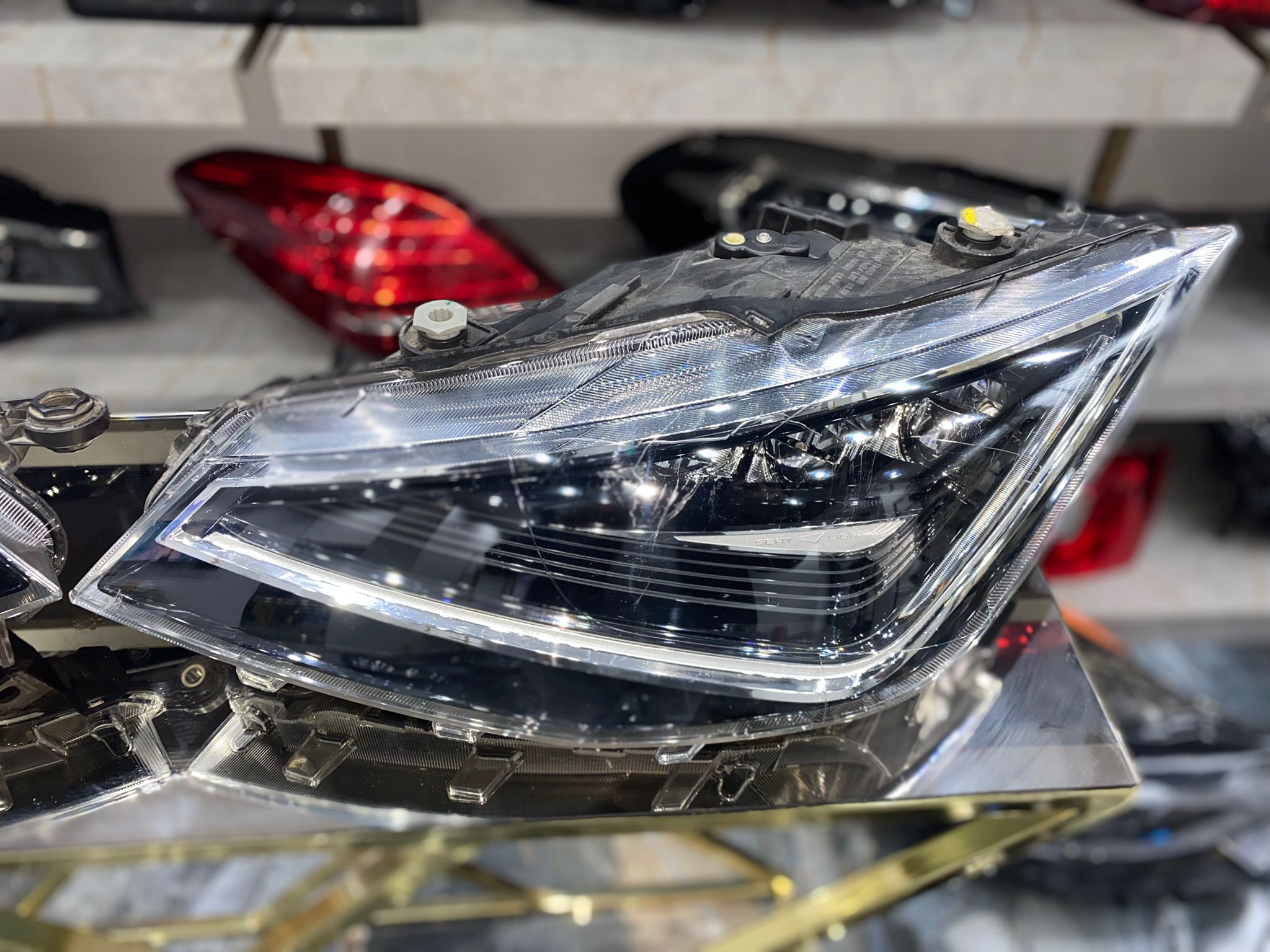 SEAT IBIZA SOL – SAĞ FAR TAKIMI