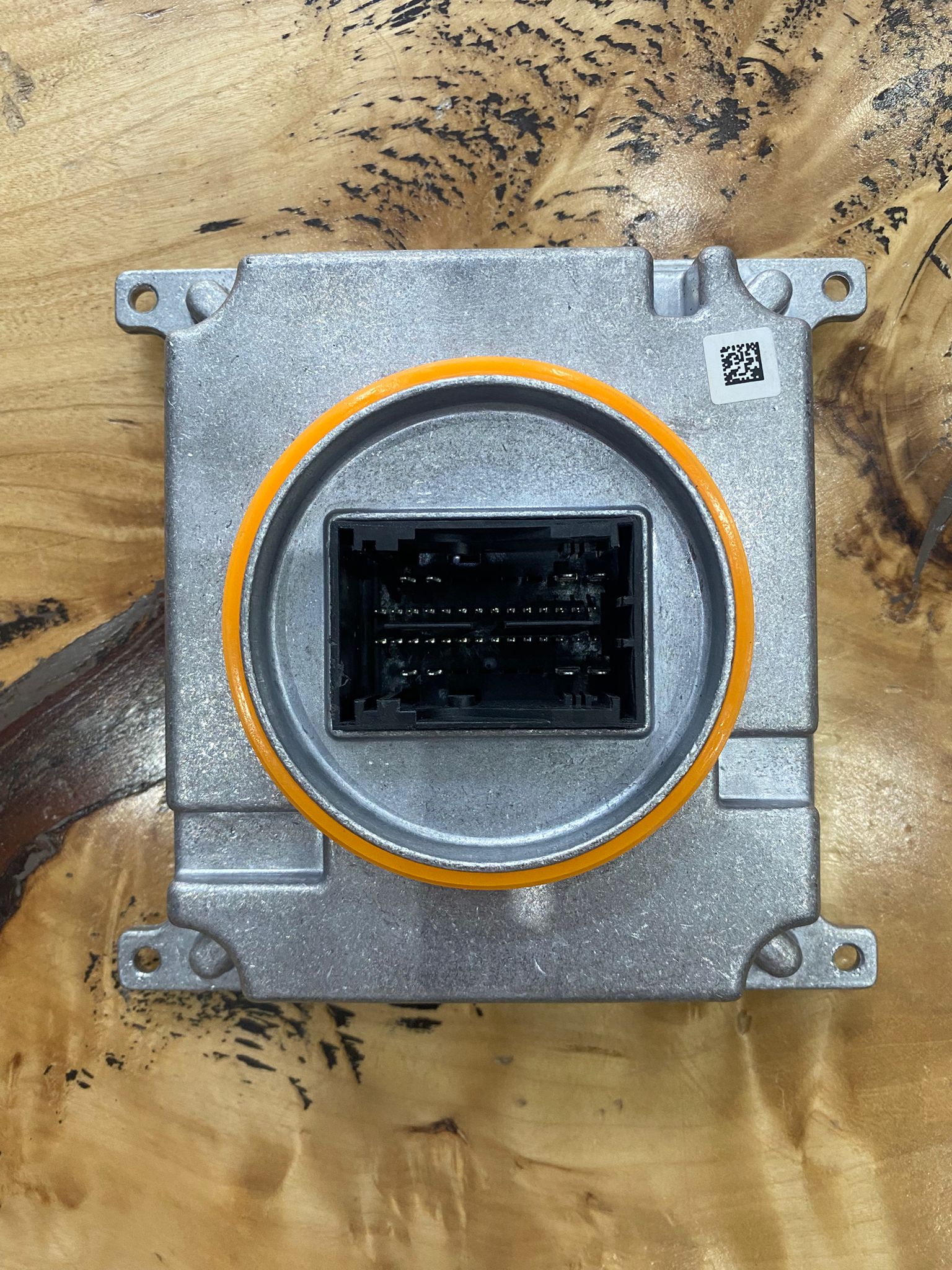 SEAT LEON LED FAR BEYNİ 7P5941591AD