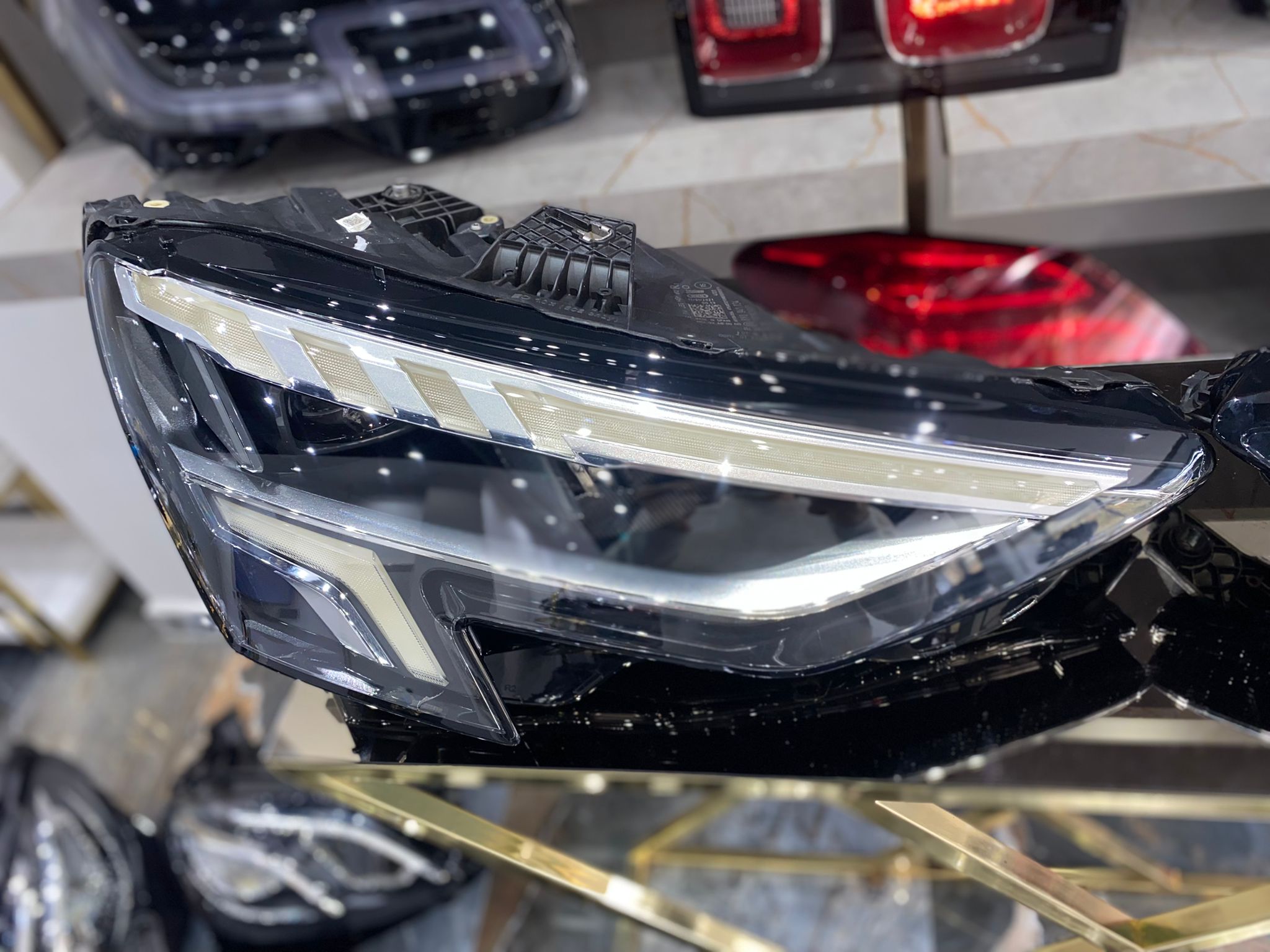 AUDI A3 MATRIX ORİJİNAL SAĞ – SOL FAR