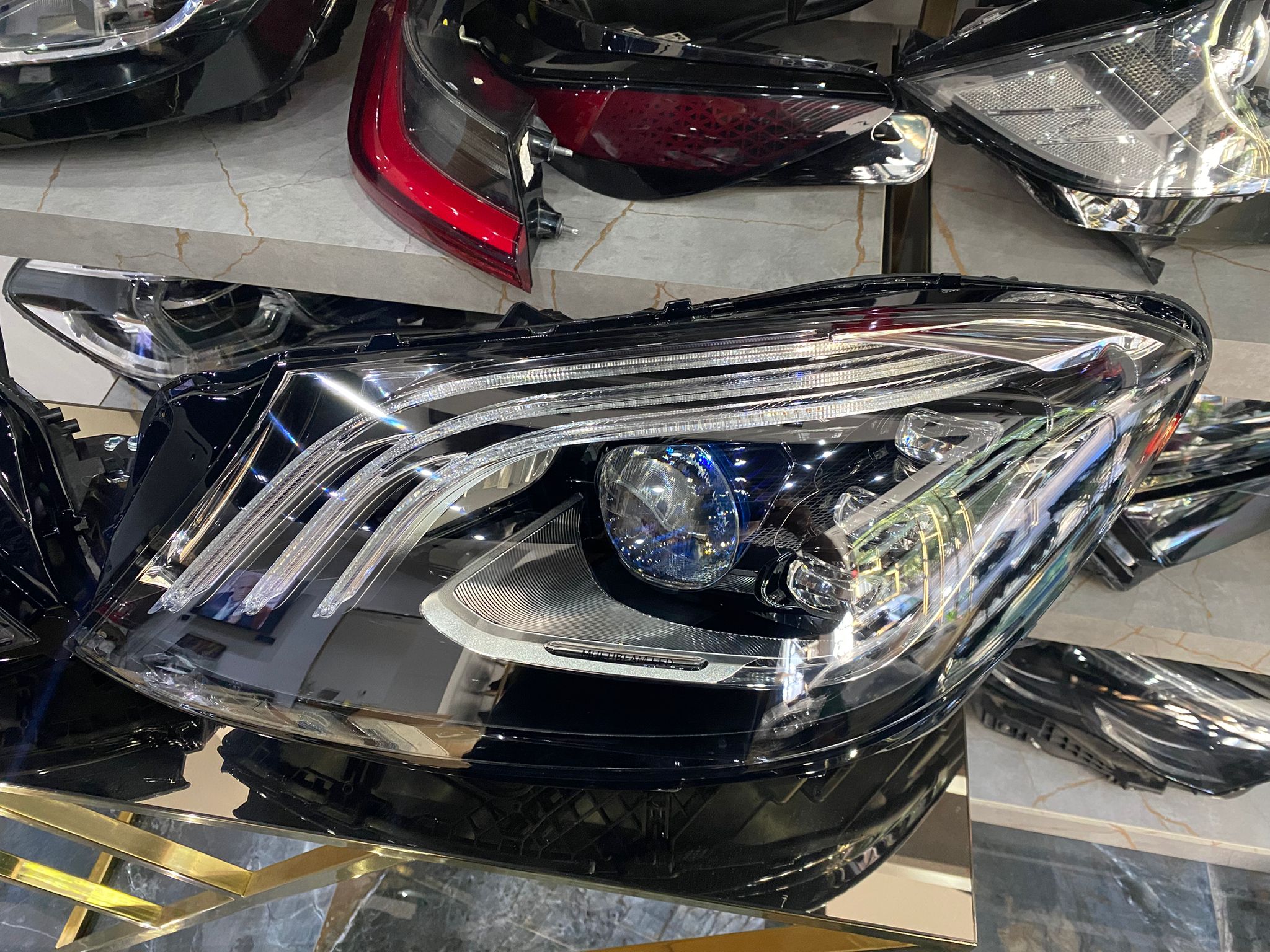 MERCEDES-BENZ W222 MAYBACH ORİJİNAL SIFIR LED TAKIM FAR