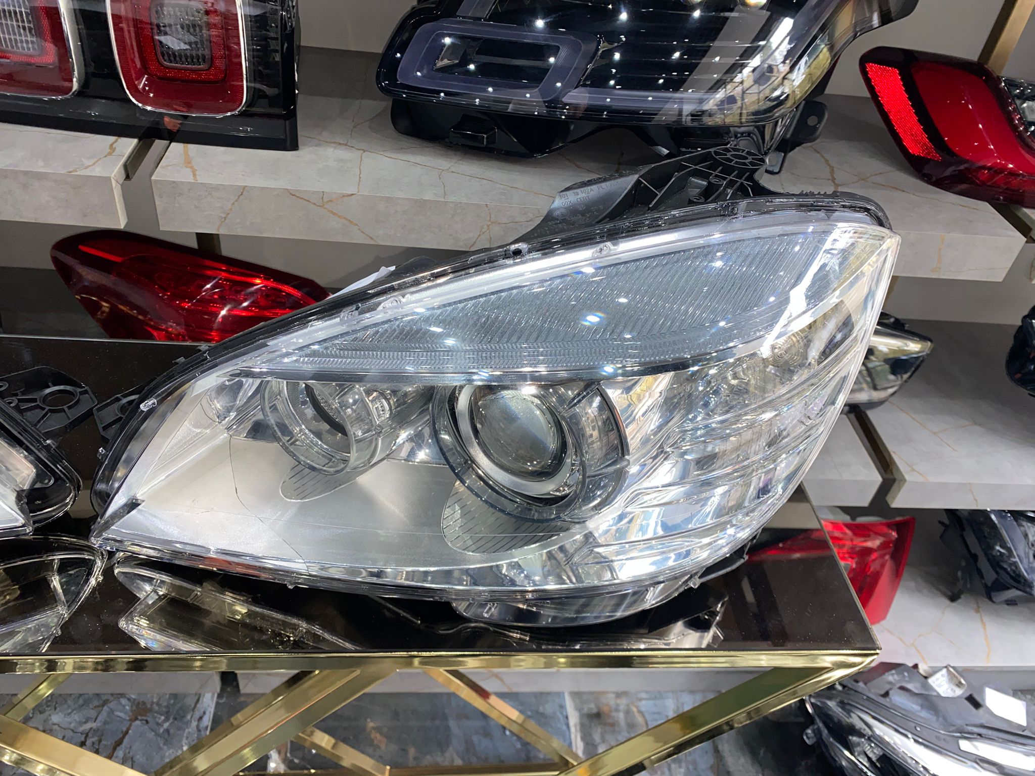 MERCEDES-BENZ W204 ORİJİNAL SAĞ–SOL FAR