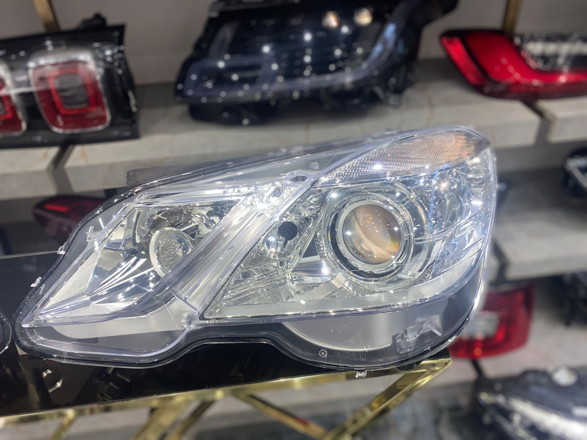 MERCEDES-BENZ E180 / E200 / E220 / E250 W212 ORİJİNAL SAĞ–SOL FAR