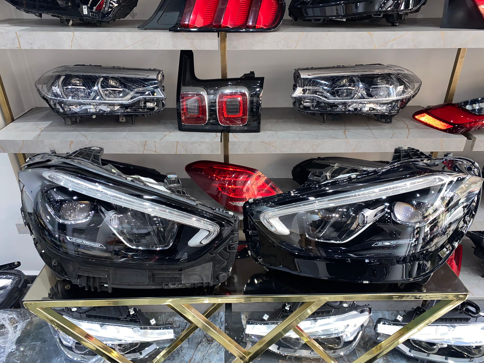 MERCEDES-BENZ C-SERİSİ W206 ORİJİNAL SIFIR SAĞ ÖN FAR