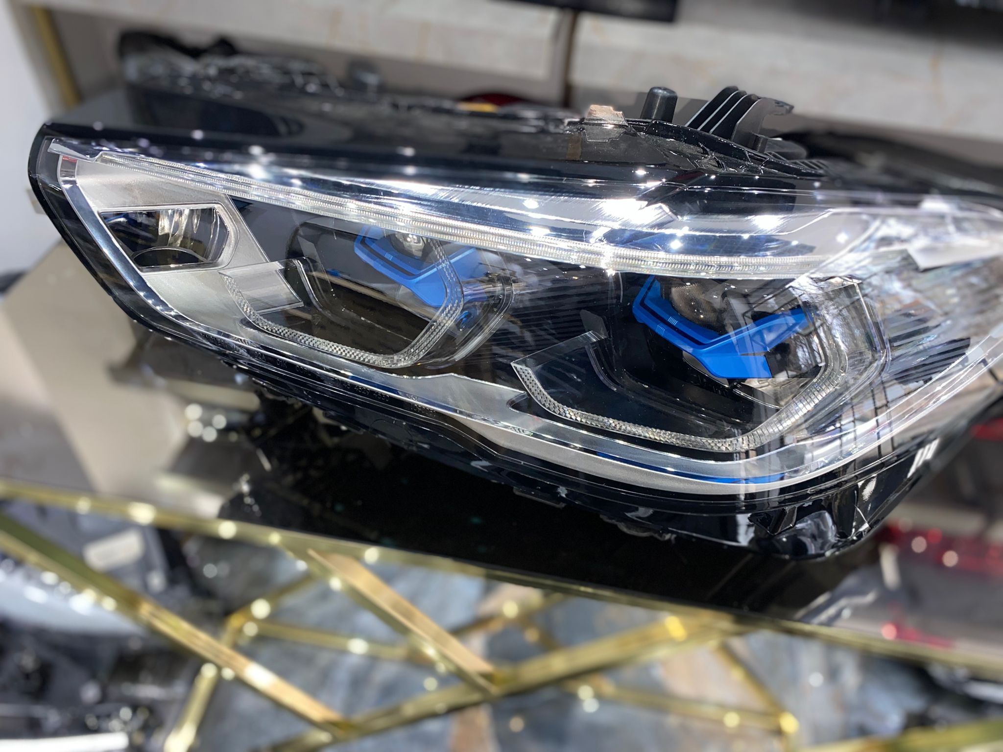 BMW X5 G05 ORİJİNAL LAZER LED SOL FAR