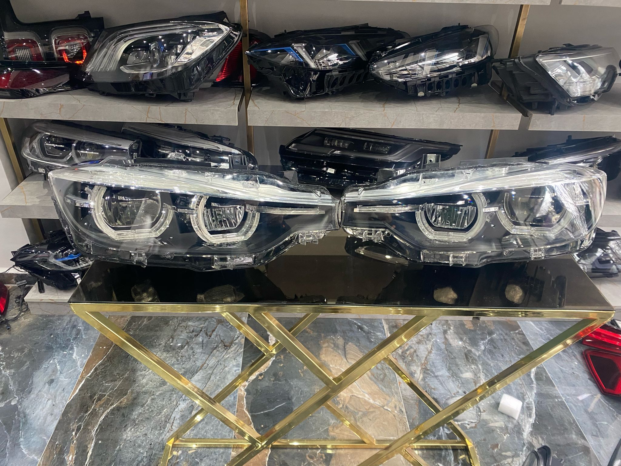 BMW F30 LCI ( BLACK LINE) BEYİNLER DAHİL DÖNÜŞÜM PAKET