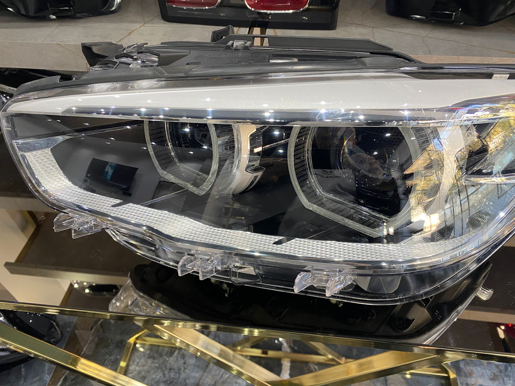 BMW F20 LCİ SOL FAR
