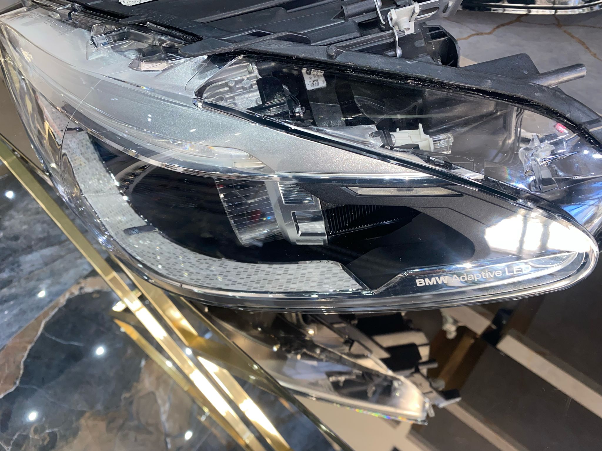 BMW F10 M5 ADAPTIVE LED SOL ORİJİNAL FAR