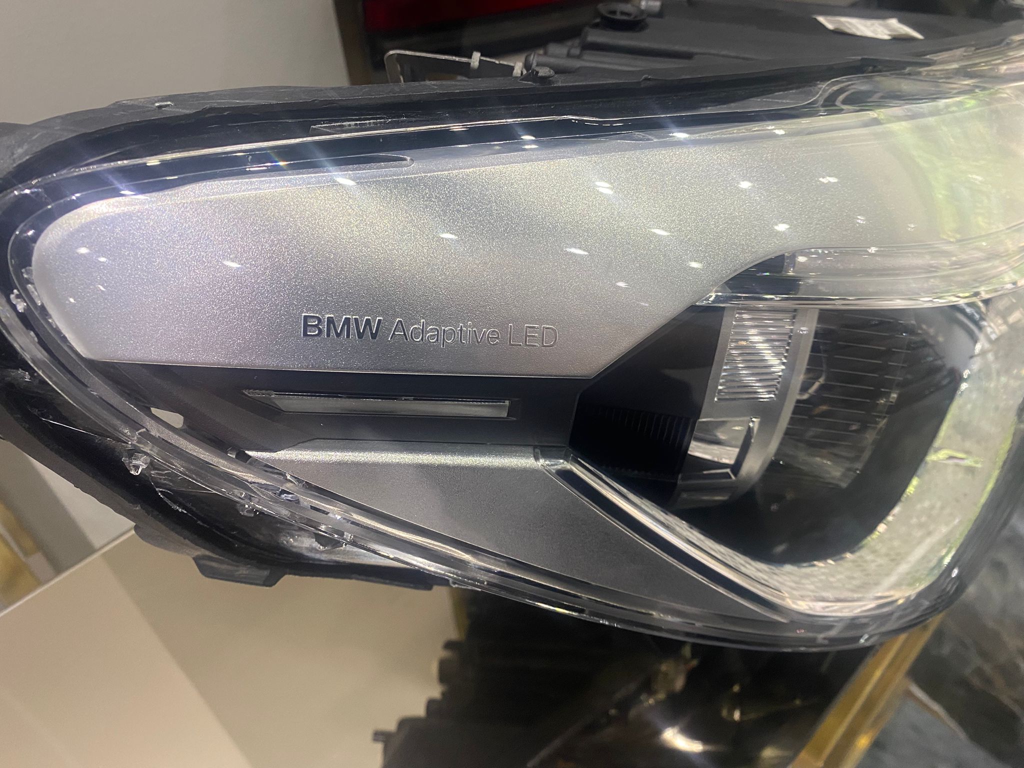 BMW F07 GT ADAPTIVE SAĞ FAR ORİJİNAL