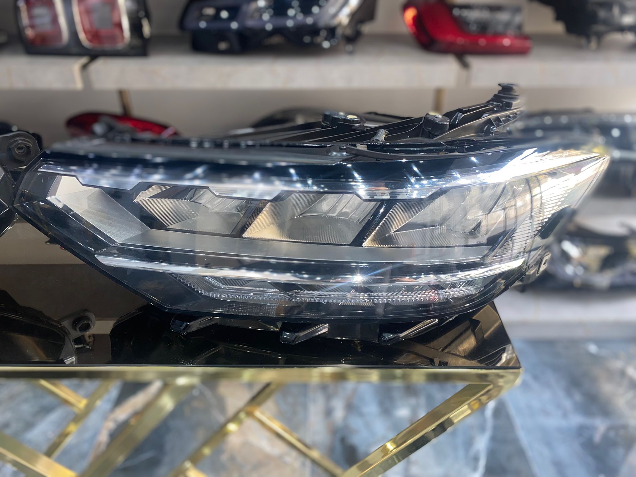 VOLKSWAGEN PASSAT B8.5 BUSINESS ORİJİNAL ÇIKMA ÖN FAR TAKIMI SAĞ SOL