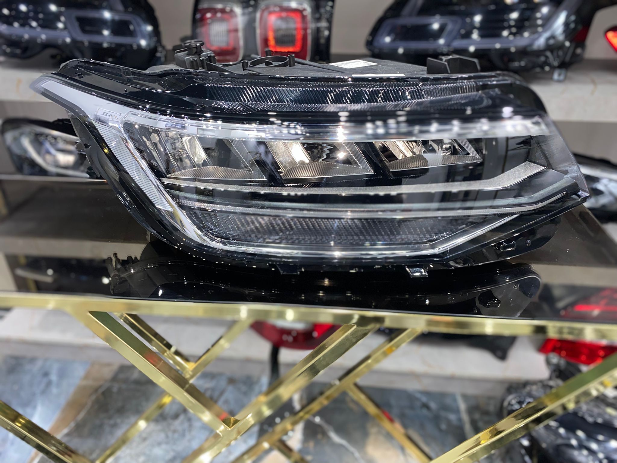 VOLKSWAGEN TIGUAN SAĞ ÖN FAR FULL LED