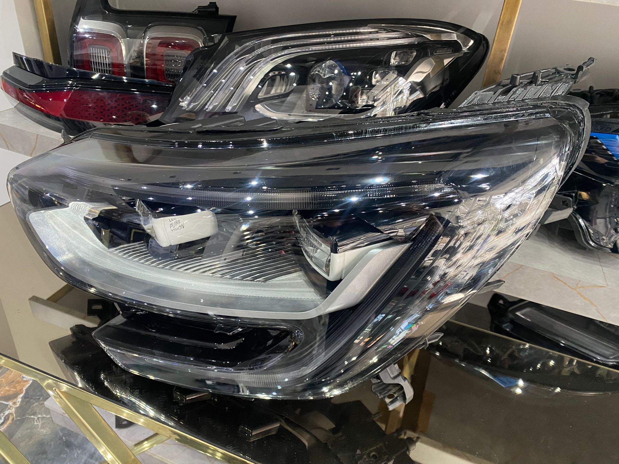 RENAULT MEGANE 4 ICON SOL FAR ORİJİNAL ÇIKMA