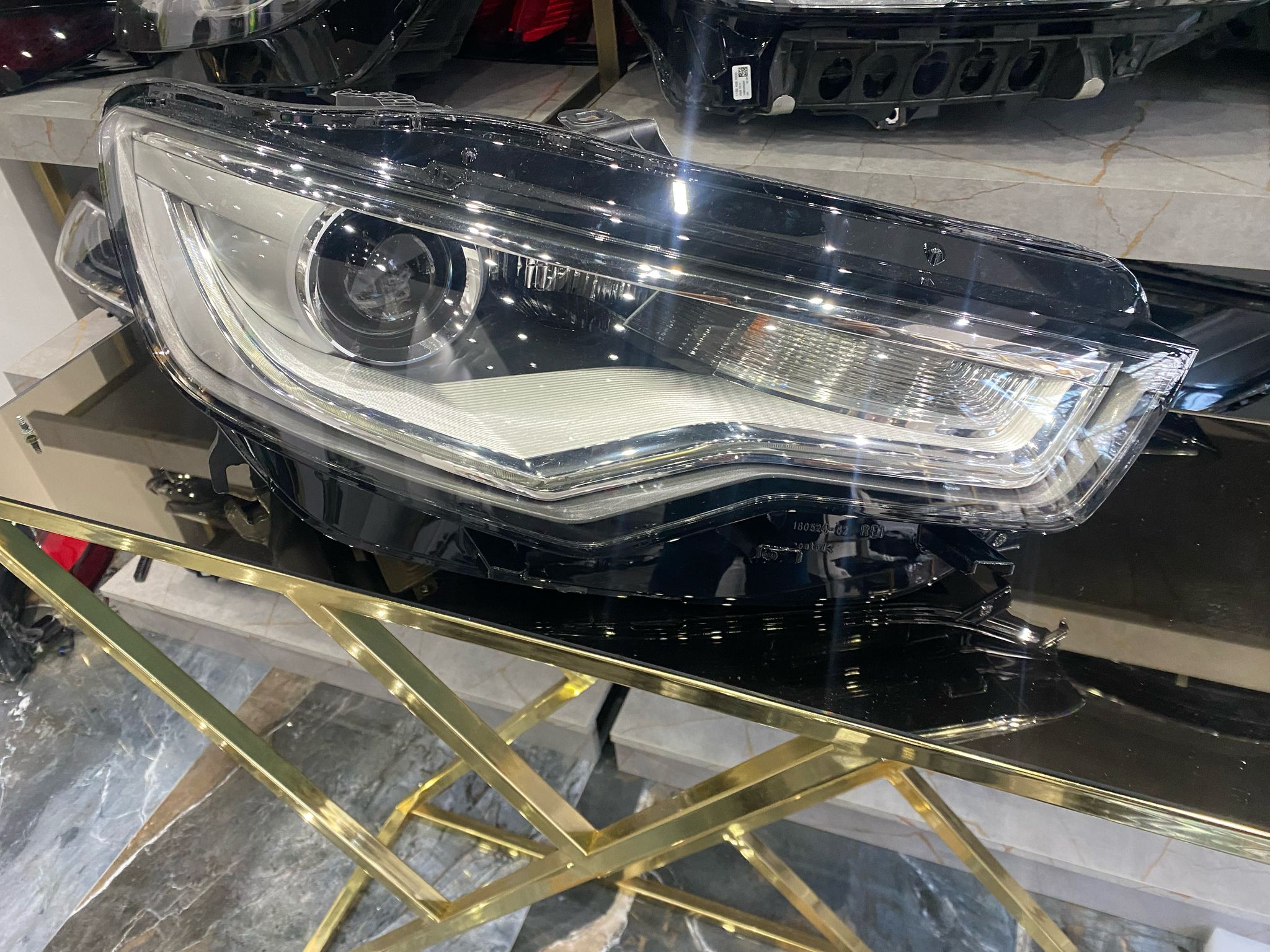 AUDI A6 2012–2015 SAĞ FAR