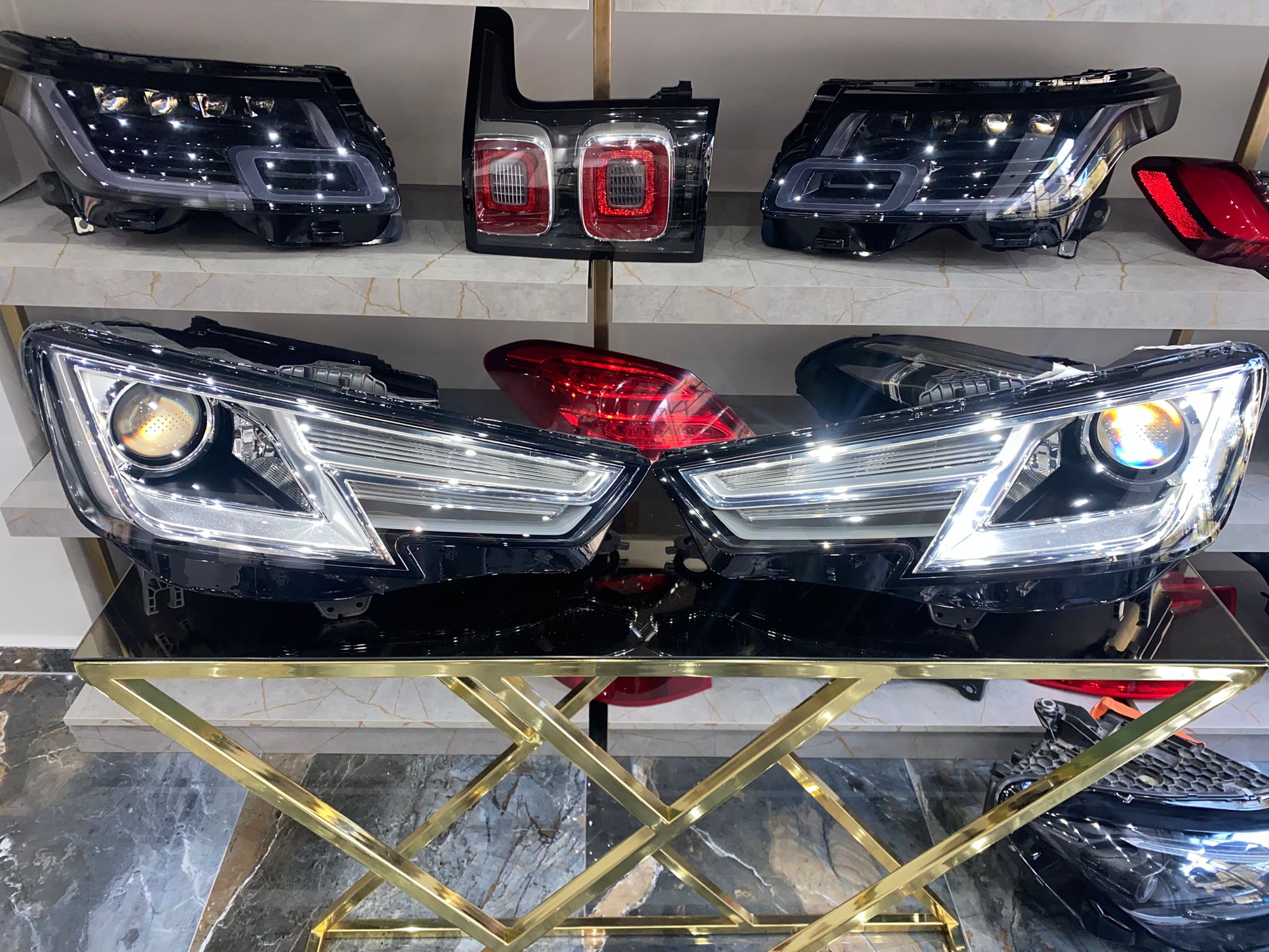 AUDI A4 XENON ORİJİNAL SAĞ – SOL FAR