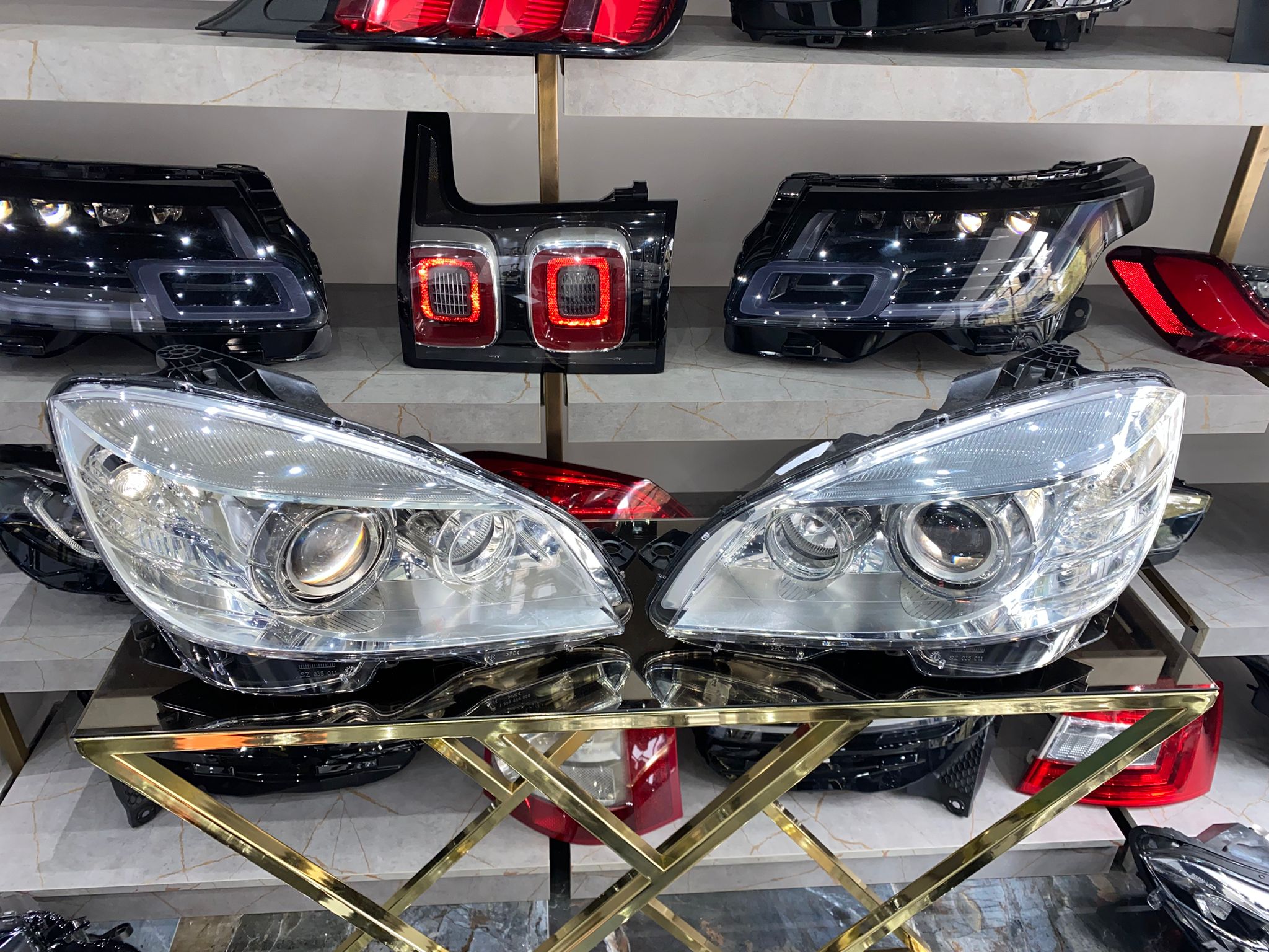 MERCEDES-BENZ W204 ORİJİNAL SAĞ–SOL FAR