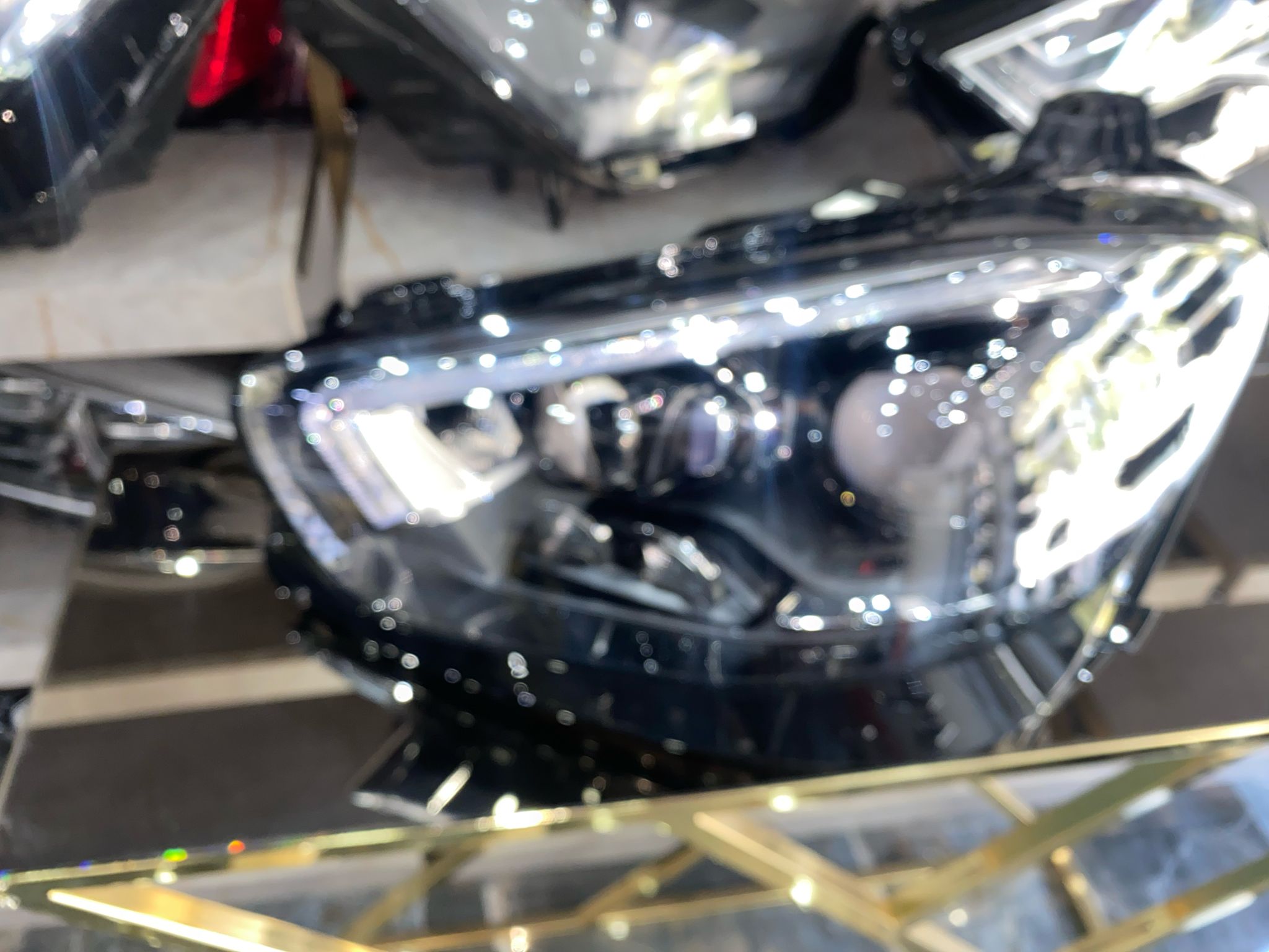 MERCEDES-BENZ E-SERİSİ W213 MULTIBEAM LED ORİJİNAL SOL FAR