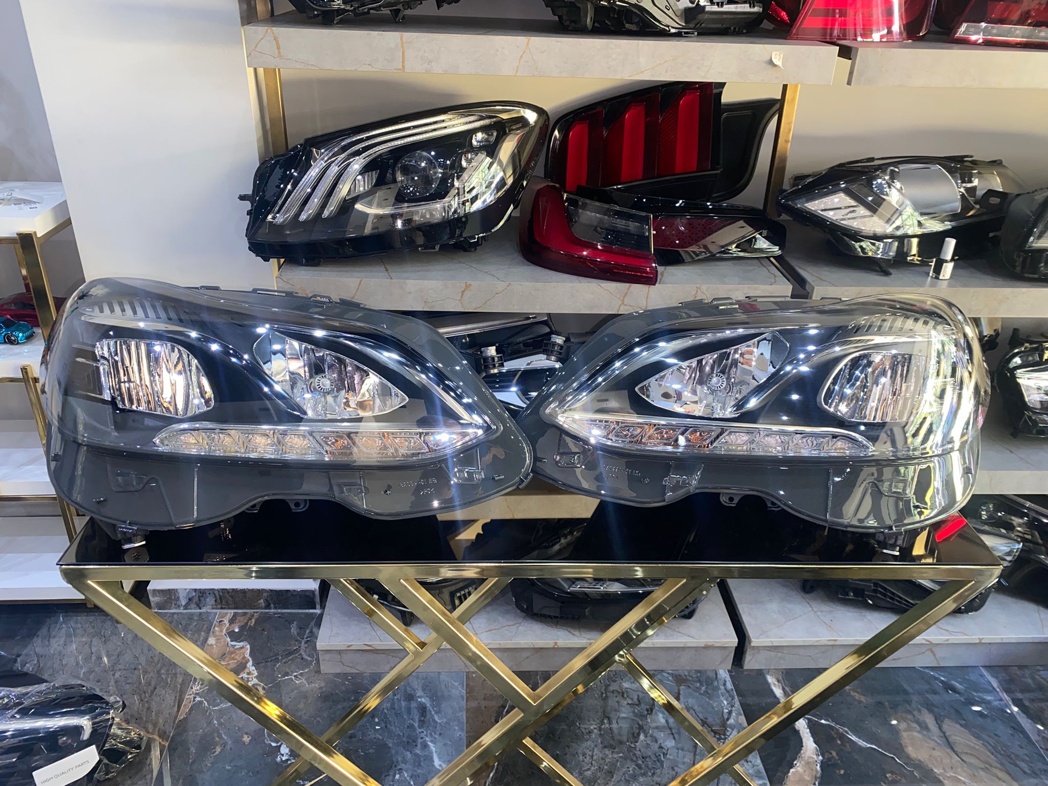 MERCEDES-BENZ E-SERİSİ E180 W212 ORİJİNAL SIFIR SAĞ–SOL FAR