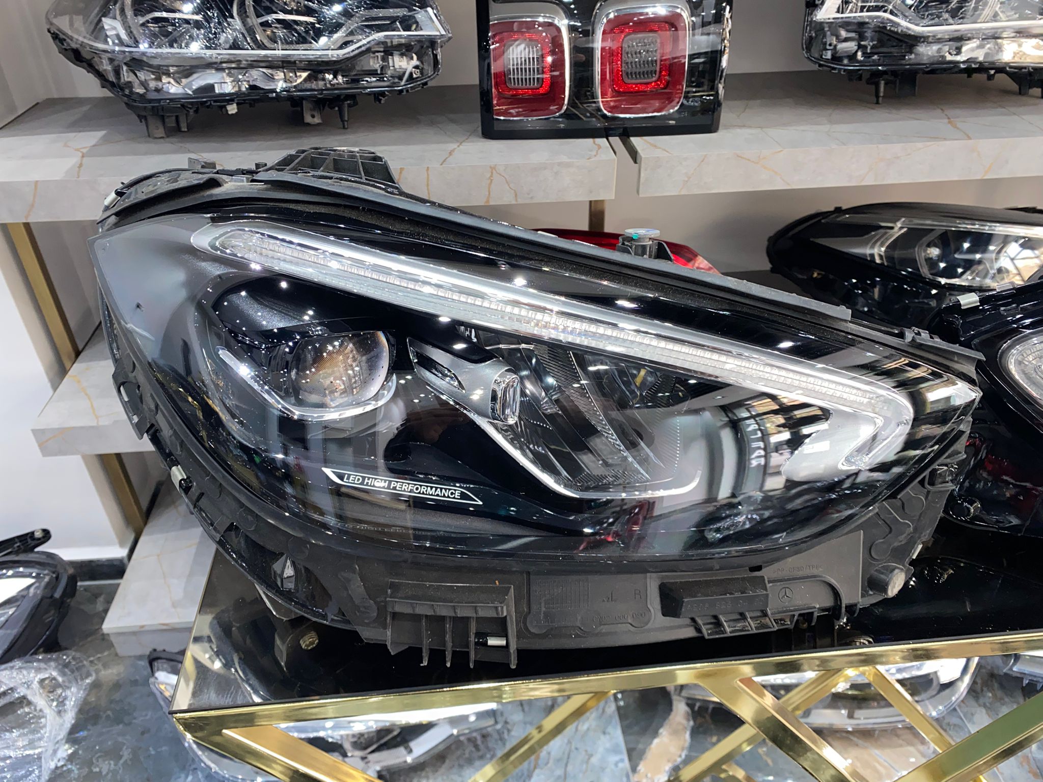 MERCEDES-BENZ C-SERİSİ W206 ORİJİNAL SIFIR SAĞ ÖN FAR