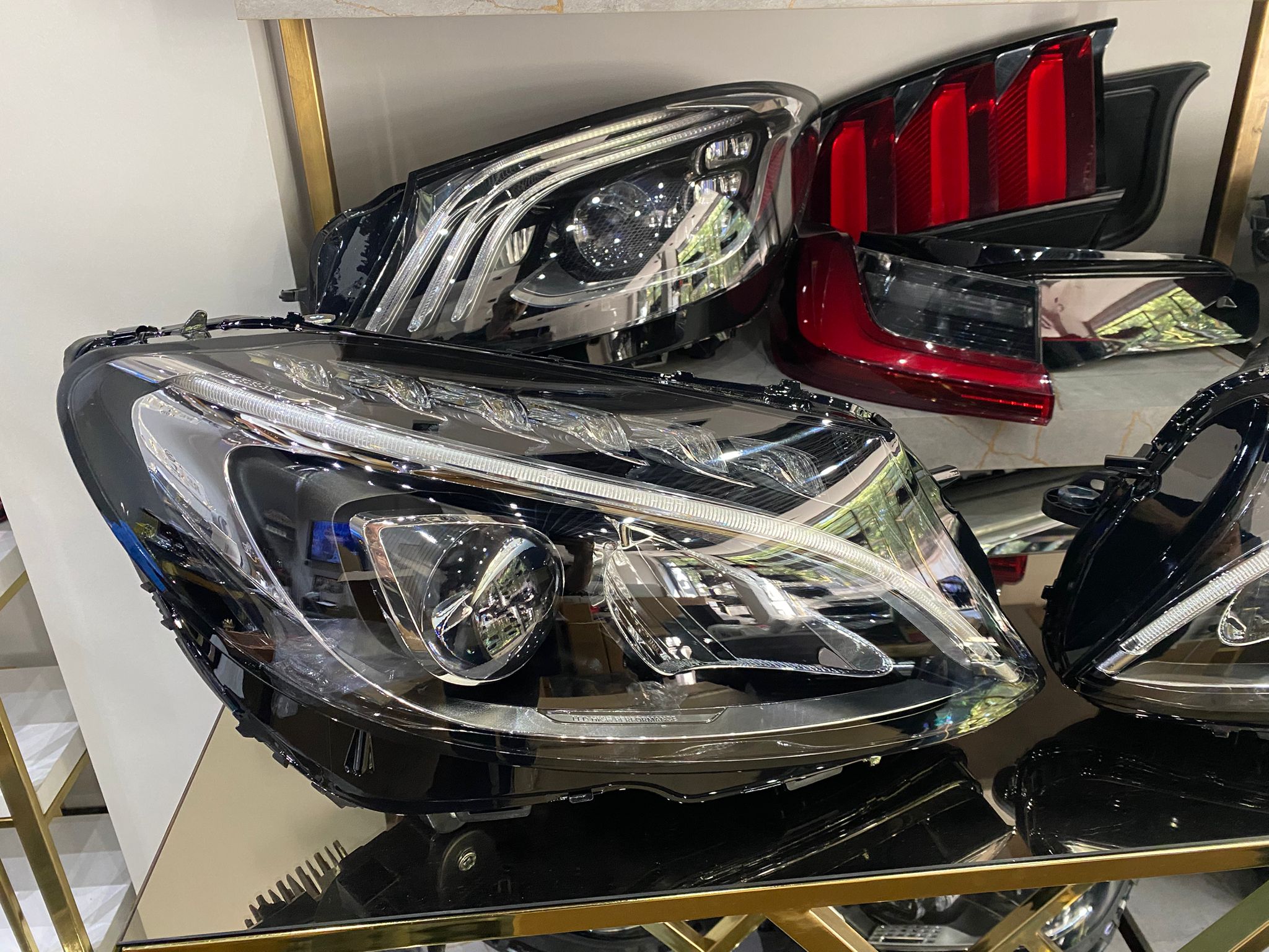 MERCEDES-BENZ C-SERİSİ W205 ORİJİNAL SIFIR SAĞ–SOL FAR