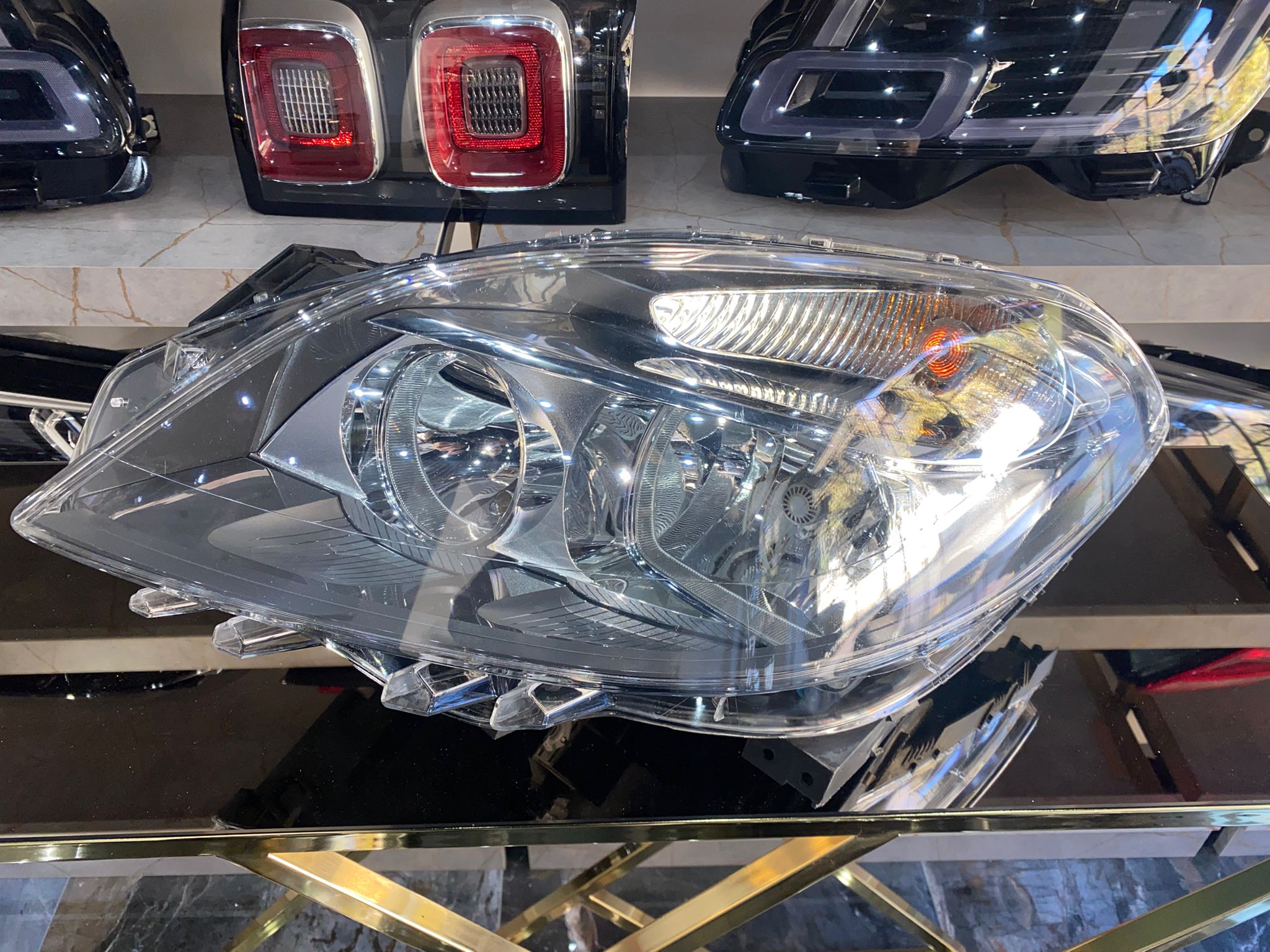 MERCEDES-BENZ B180 / B200 W246 ORİJİNAL HALOJEN SOL FAR