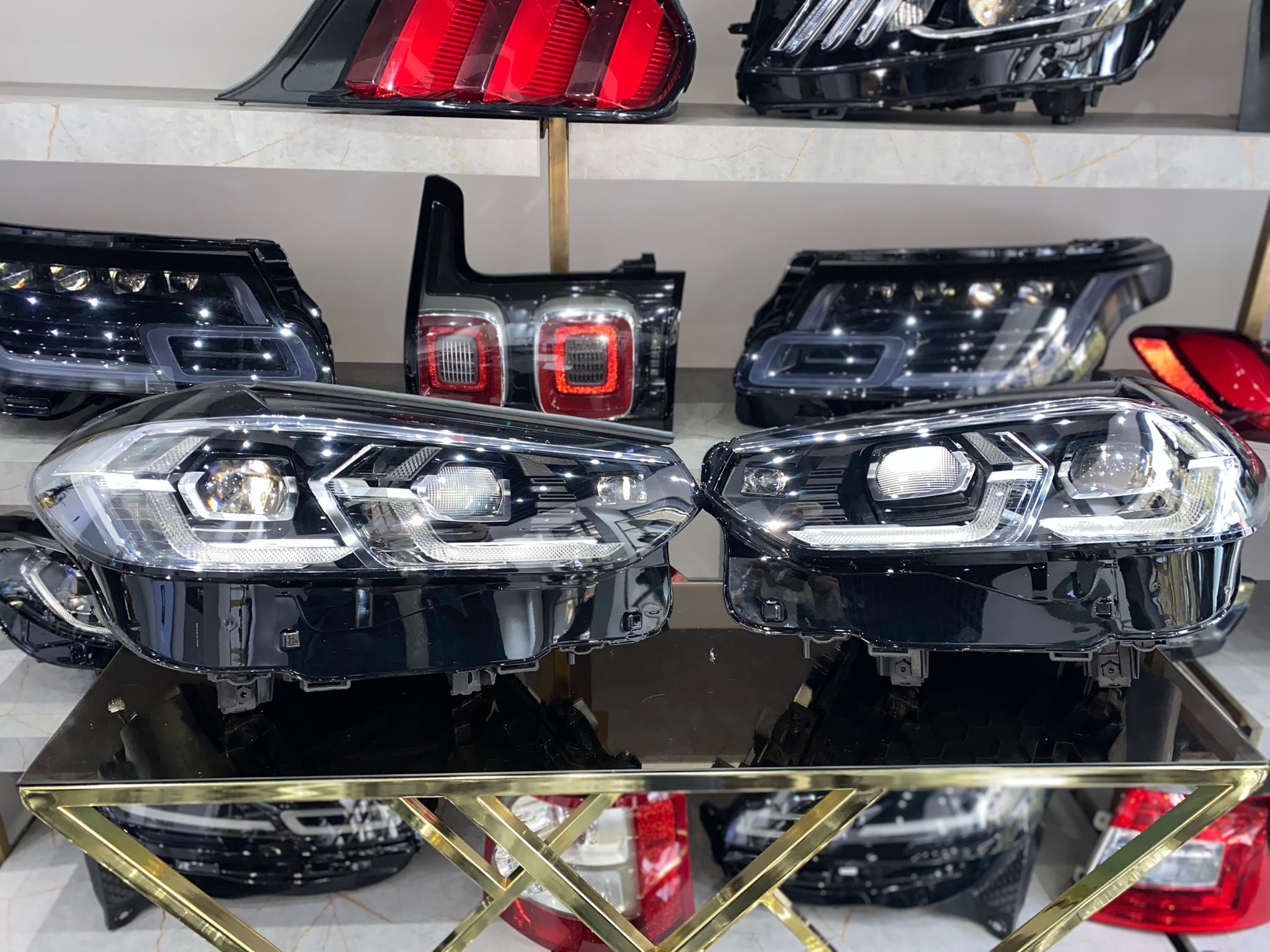 BMW X1 G01 / G08 ORİJİNAL SAĞ–SOL LED FAR