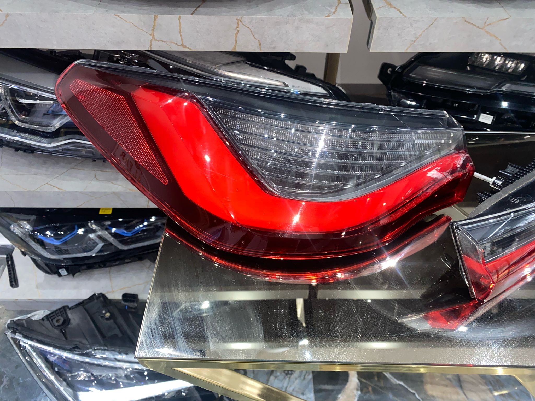 BMW G26 / G22 ORİJİNAL HATASIZ SÖKME STOP LAMBA