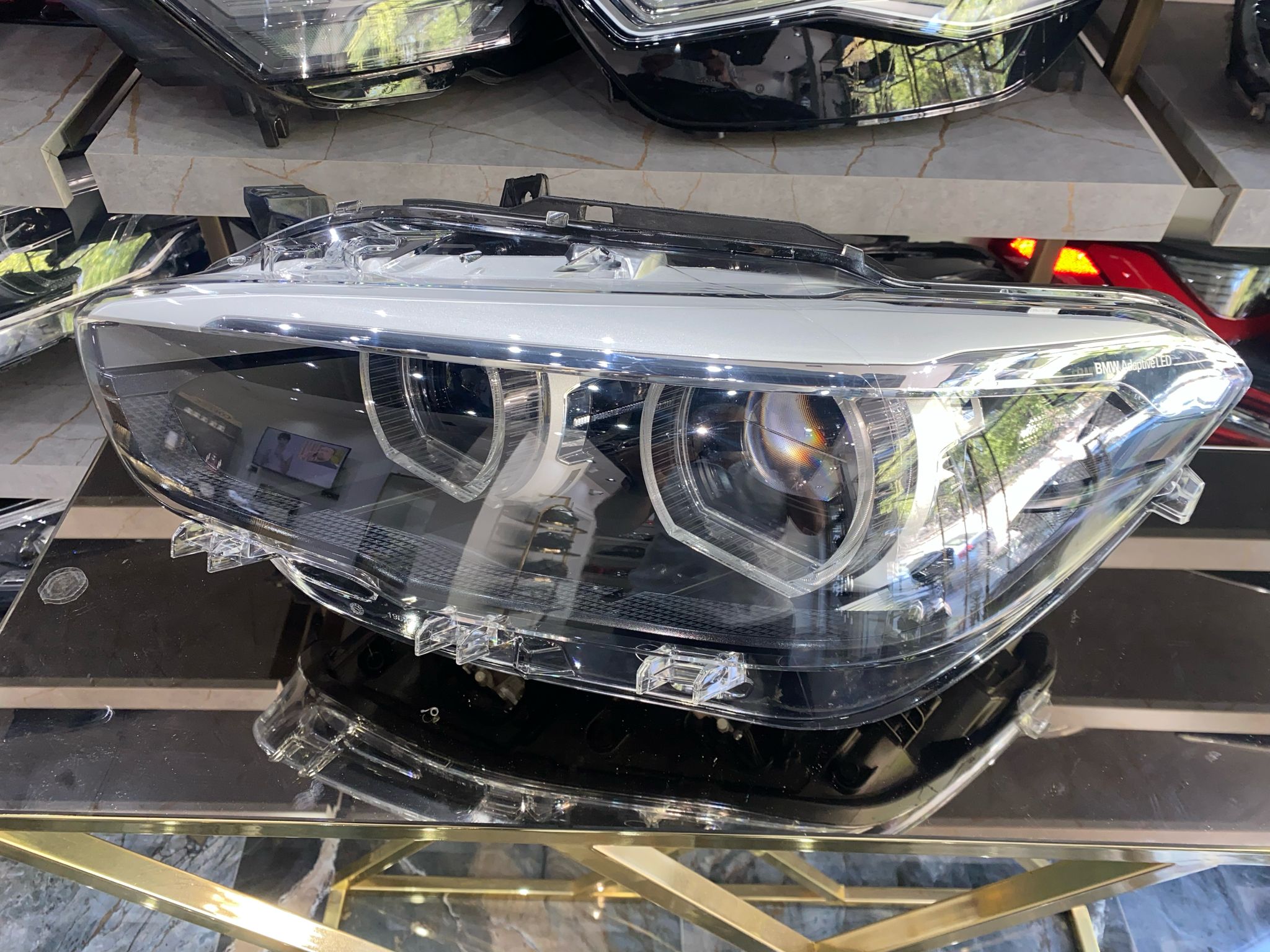 BMW F20 LCI ORİJİNAL BLACK ADAPTIVE LED SOL FAR